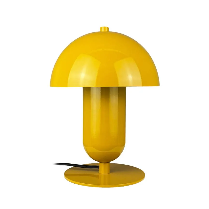 Dyberg Larsen Movie bordlampe karry kuppel