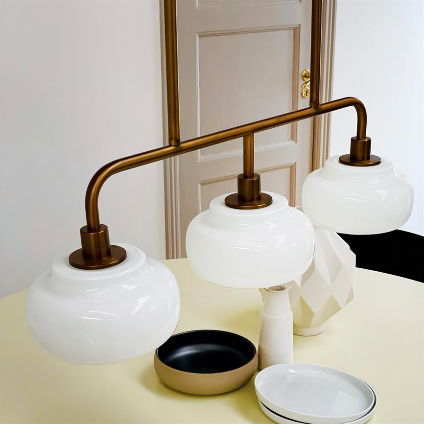 Dyberg Larsen Ossett pendel opal bronse lang 3-lys