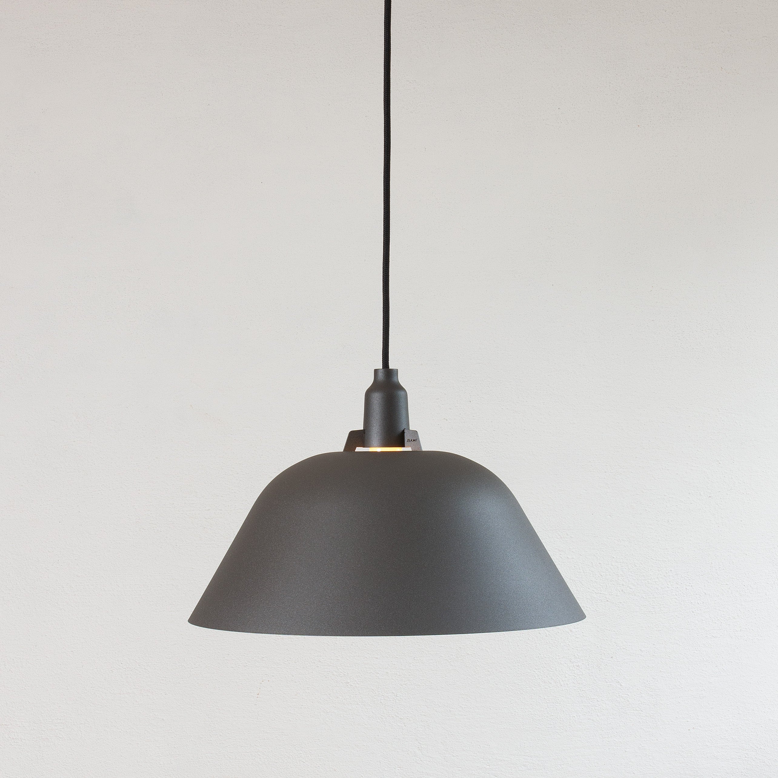 Zlamp P 656-39 pendel mørkegrå 39 cm