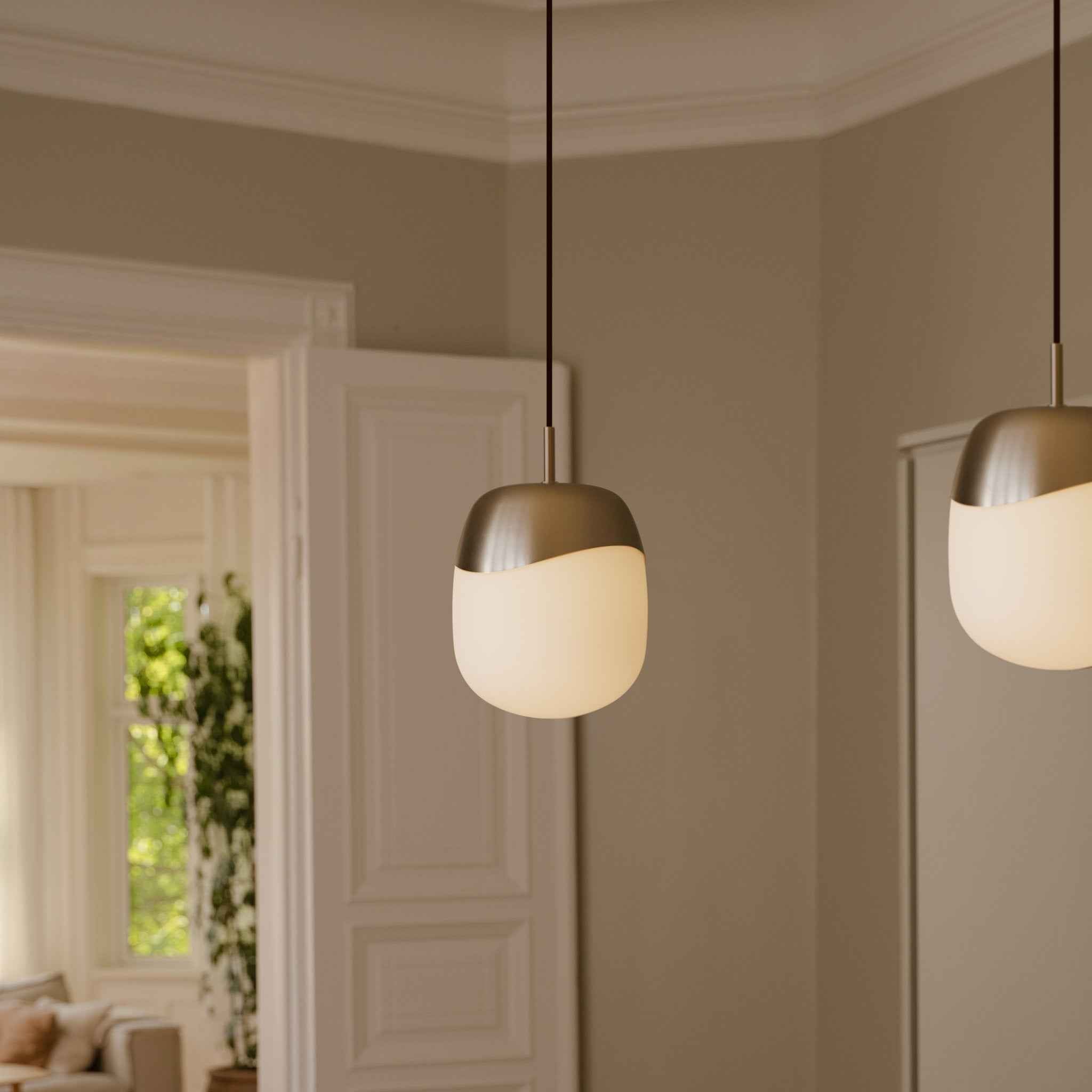 UMAGE Spring Mini pendellampe opalglass messing