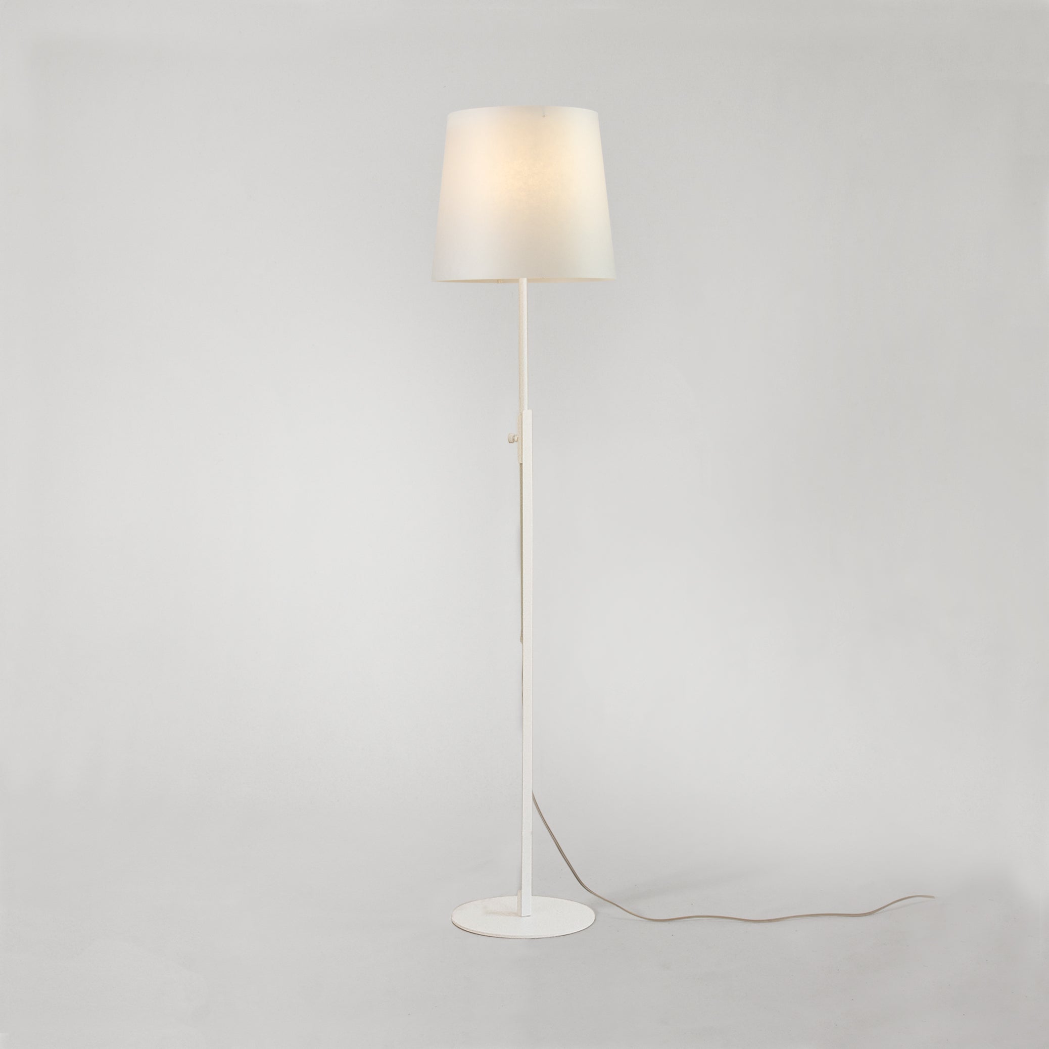Zlamp Vega 140-3024 gulvlampe mørkegrå morbærpapir