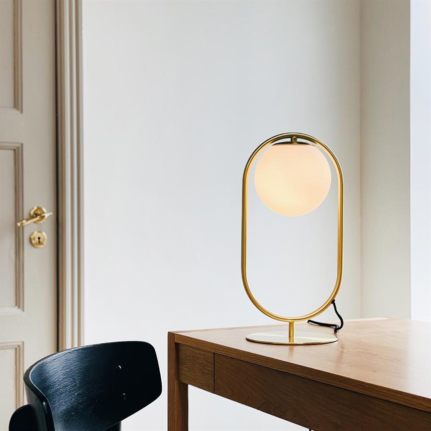 Dyberg Larsen Reims bordlampe messing opal E27